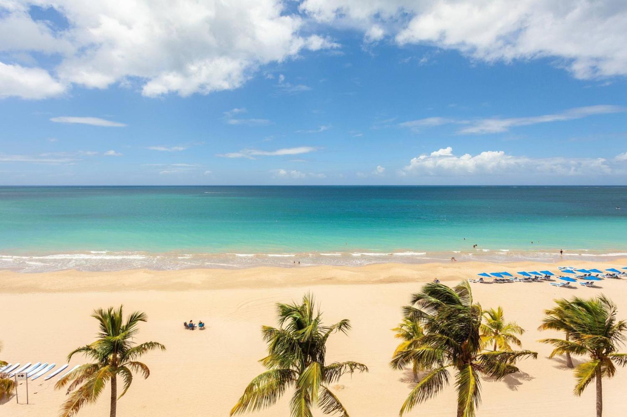 Courtyard by Marriott Isla Verde Beach Resort San Juan Exterior foto